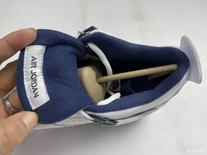 Bmlin (2015) 4 314254-107 Columbia Retro Jordan 0505